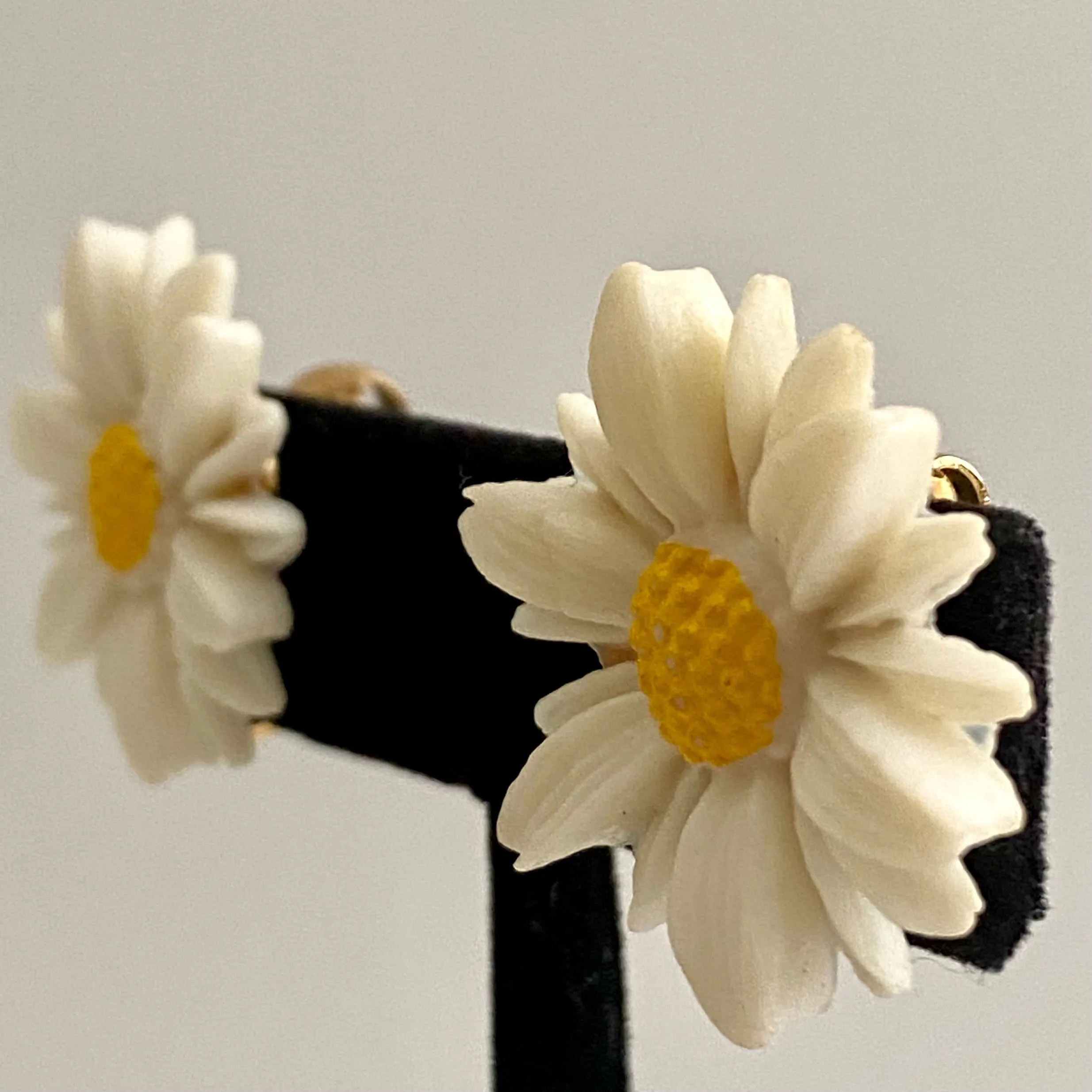 1969 Sarah Coventry Light N' Bright Earrings
