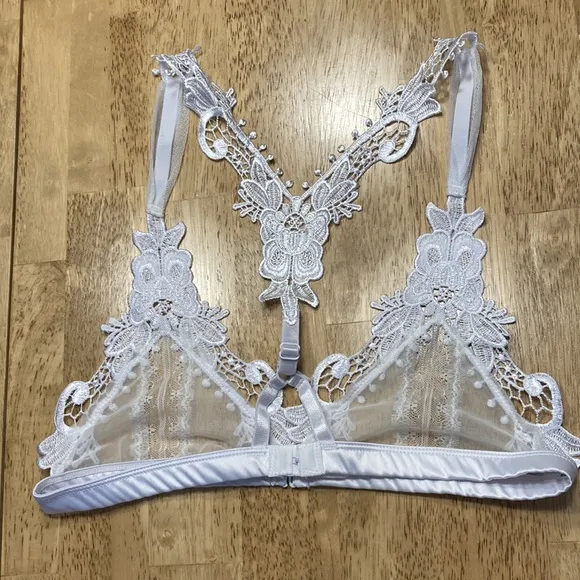 2 Lovely bras