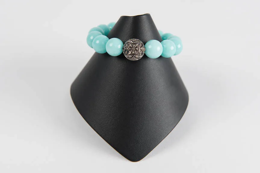 Aqua chalcedony with pave diamond bead