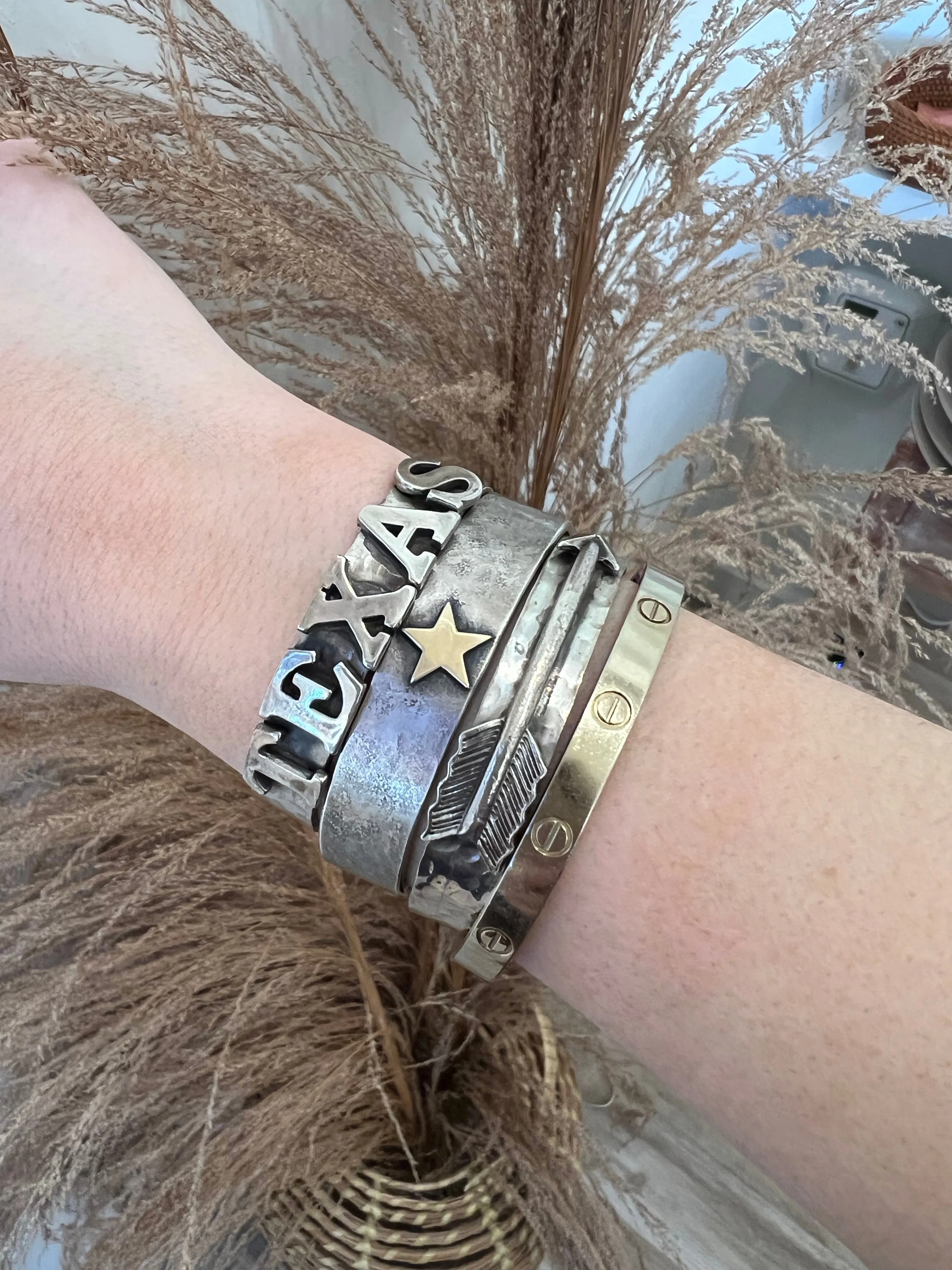 Arrow Cuff Richard Schmidt