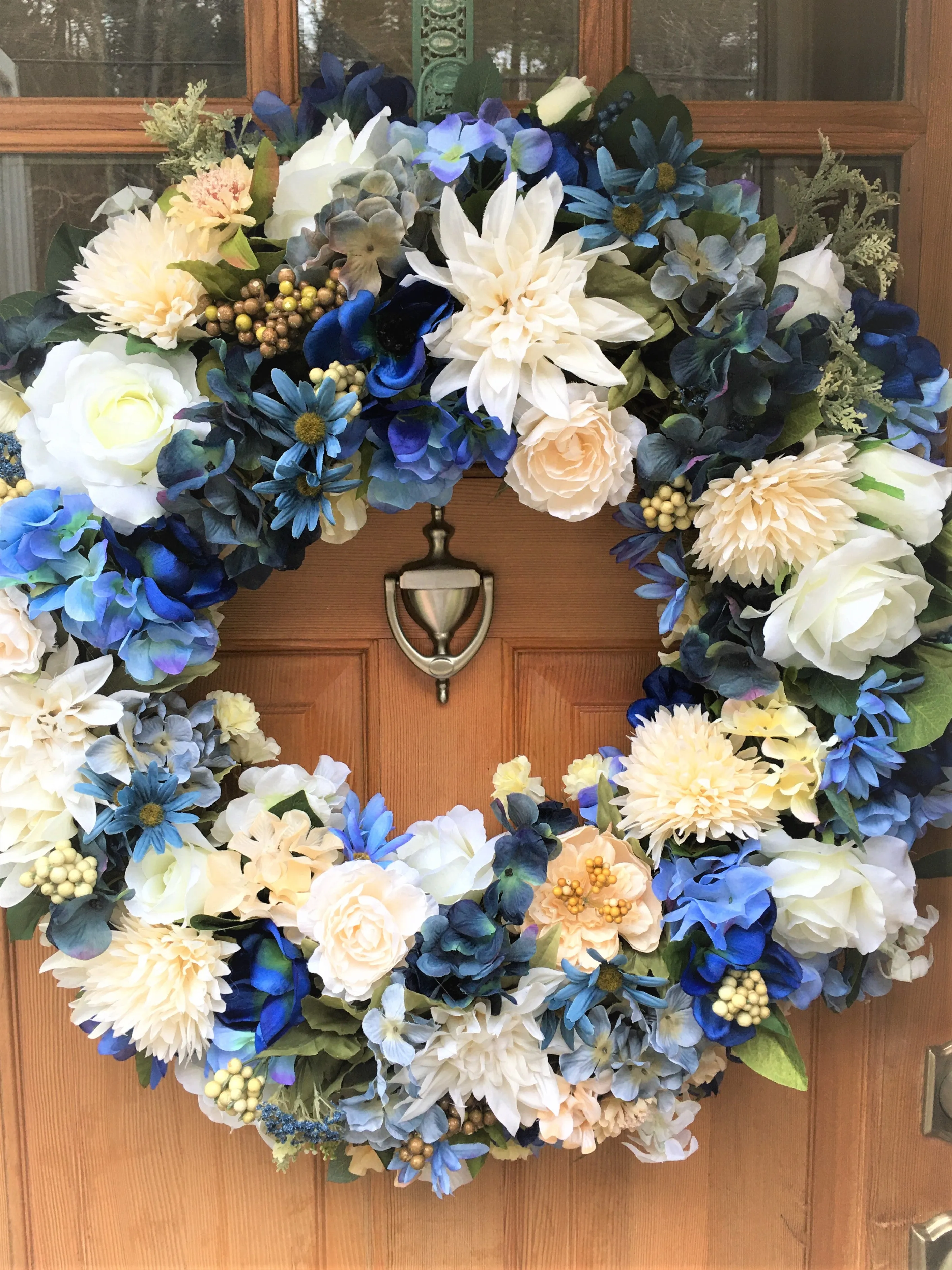 Blue Oasis Luxury Wreath 30"
