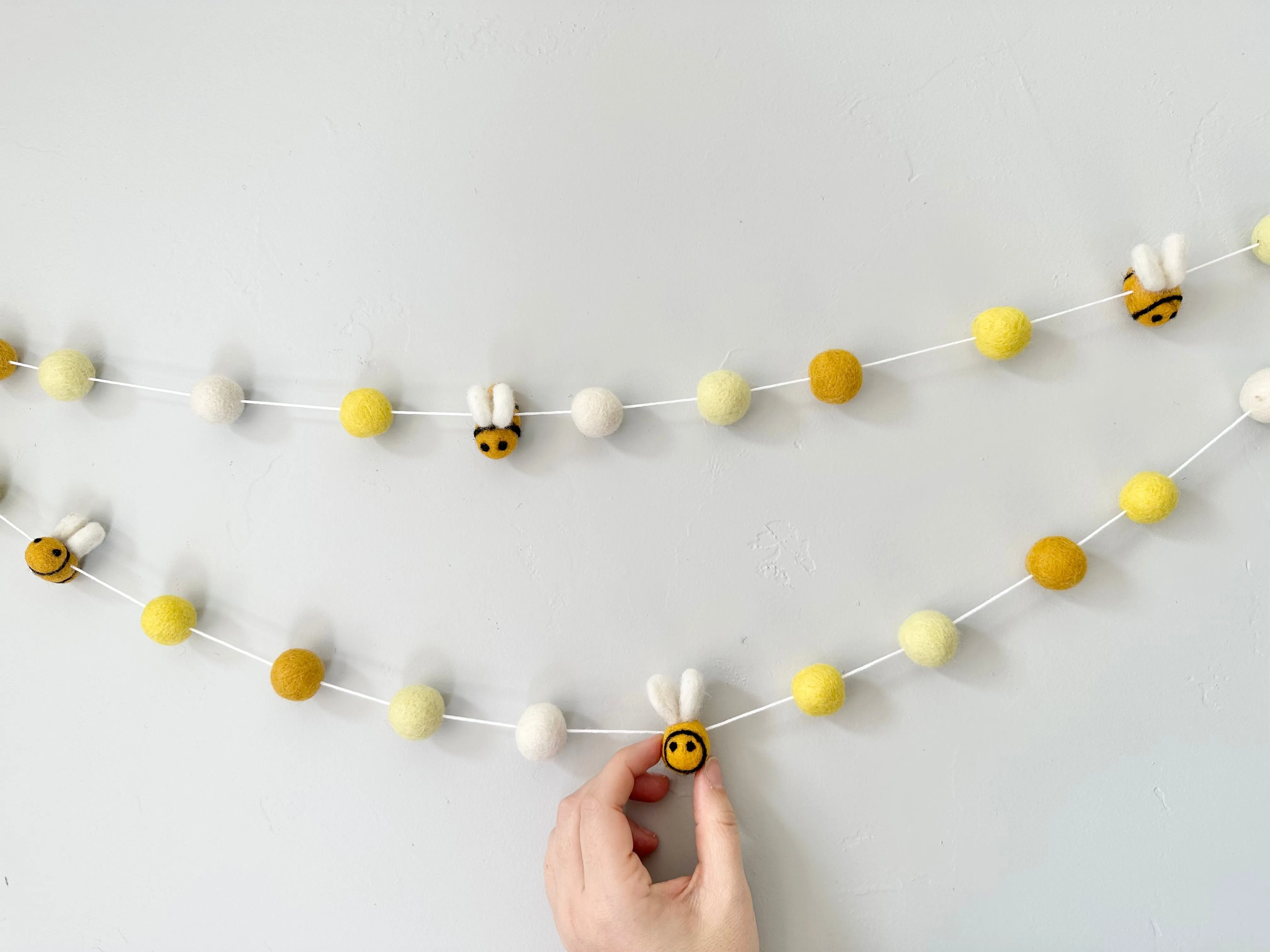 Bright Bumble Bee Garland