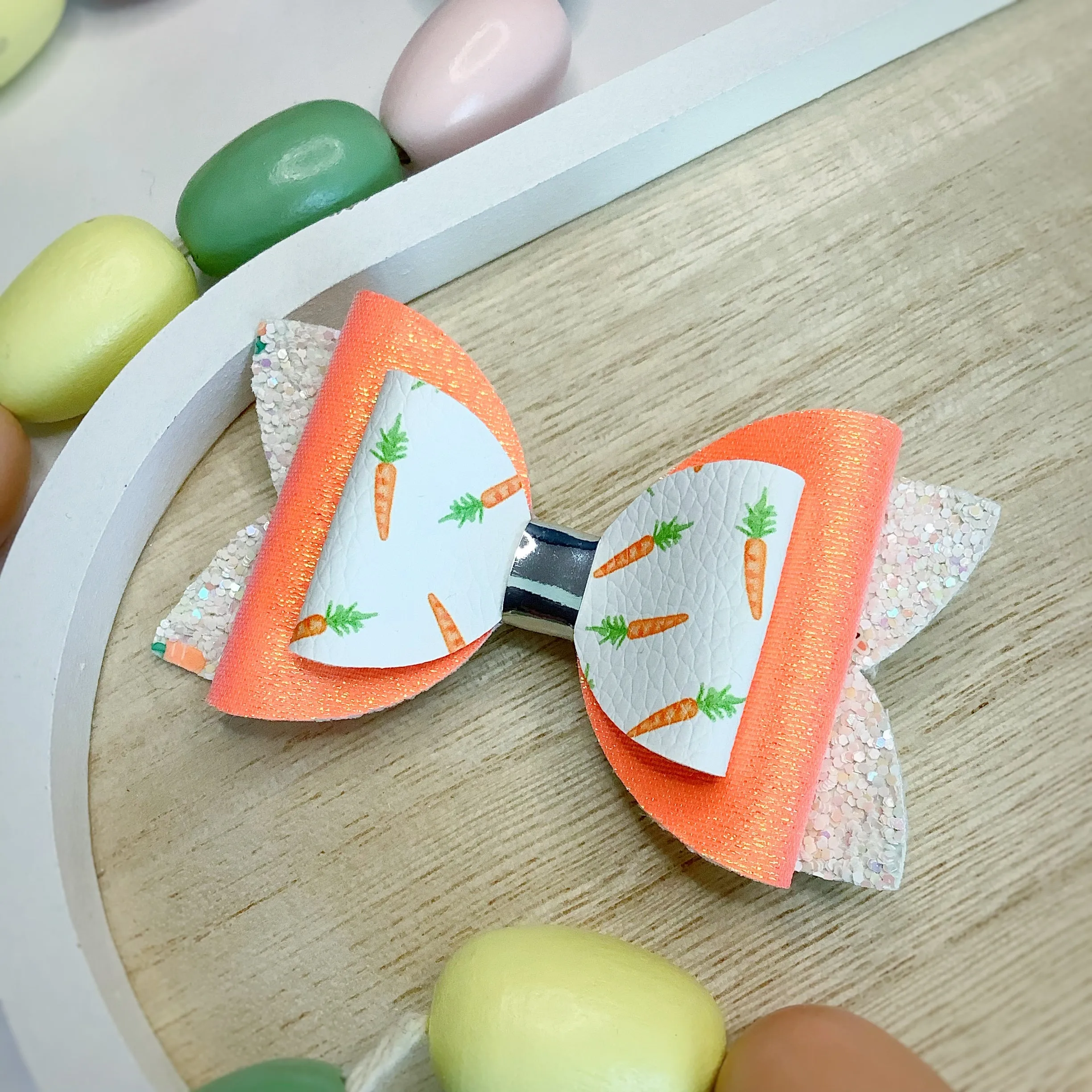 Bright Carrots Bow