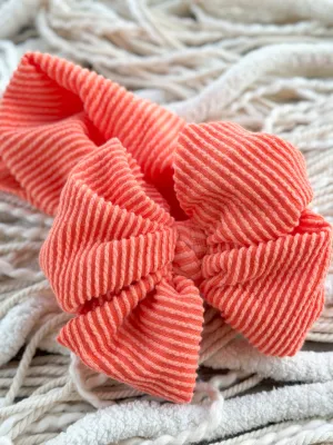 Bright orange   (ribbed)