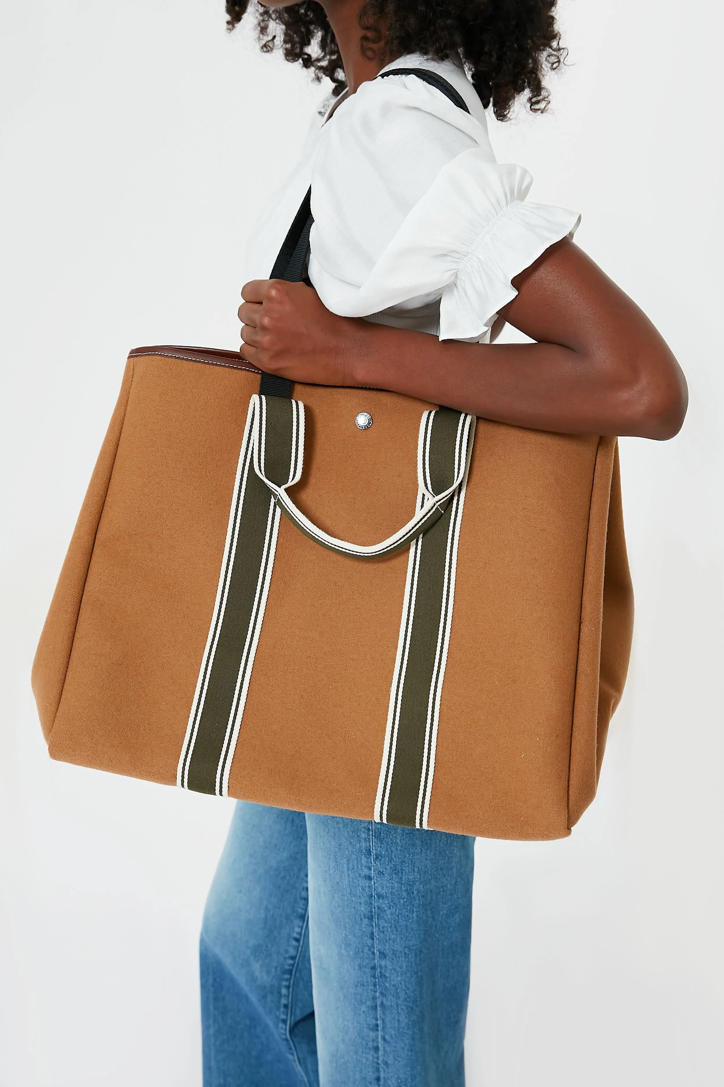 Camel Traversee L Flannel Cruise Tote