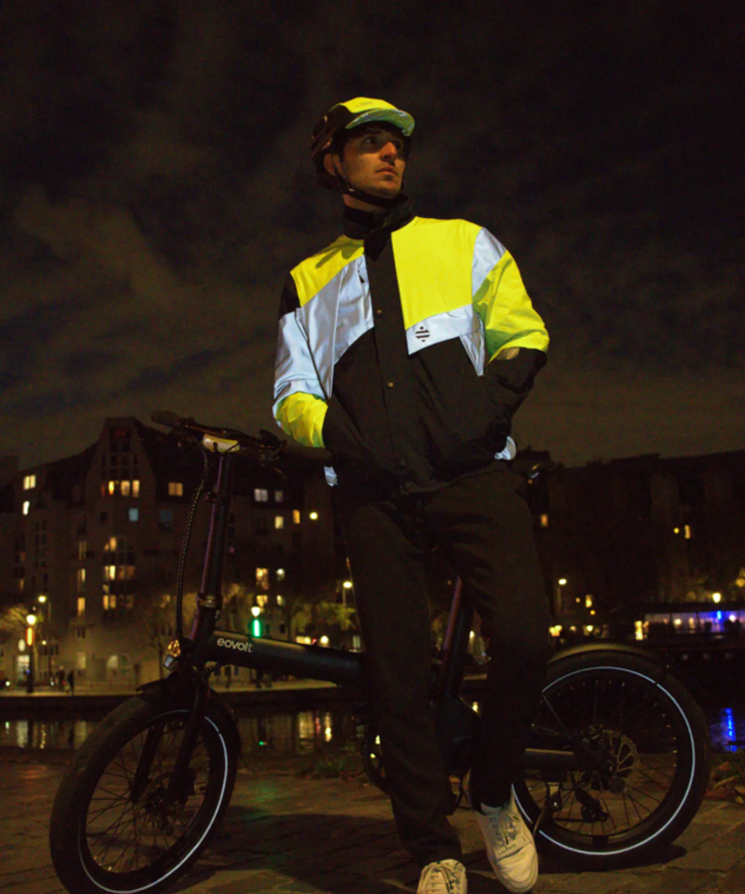 CASQUE PLIABLE OVERADE x URBAN CIRCUS