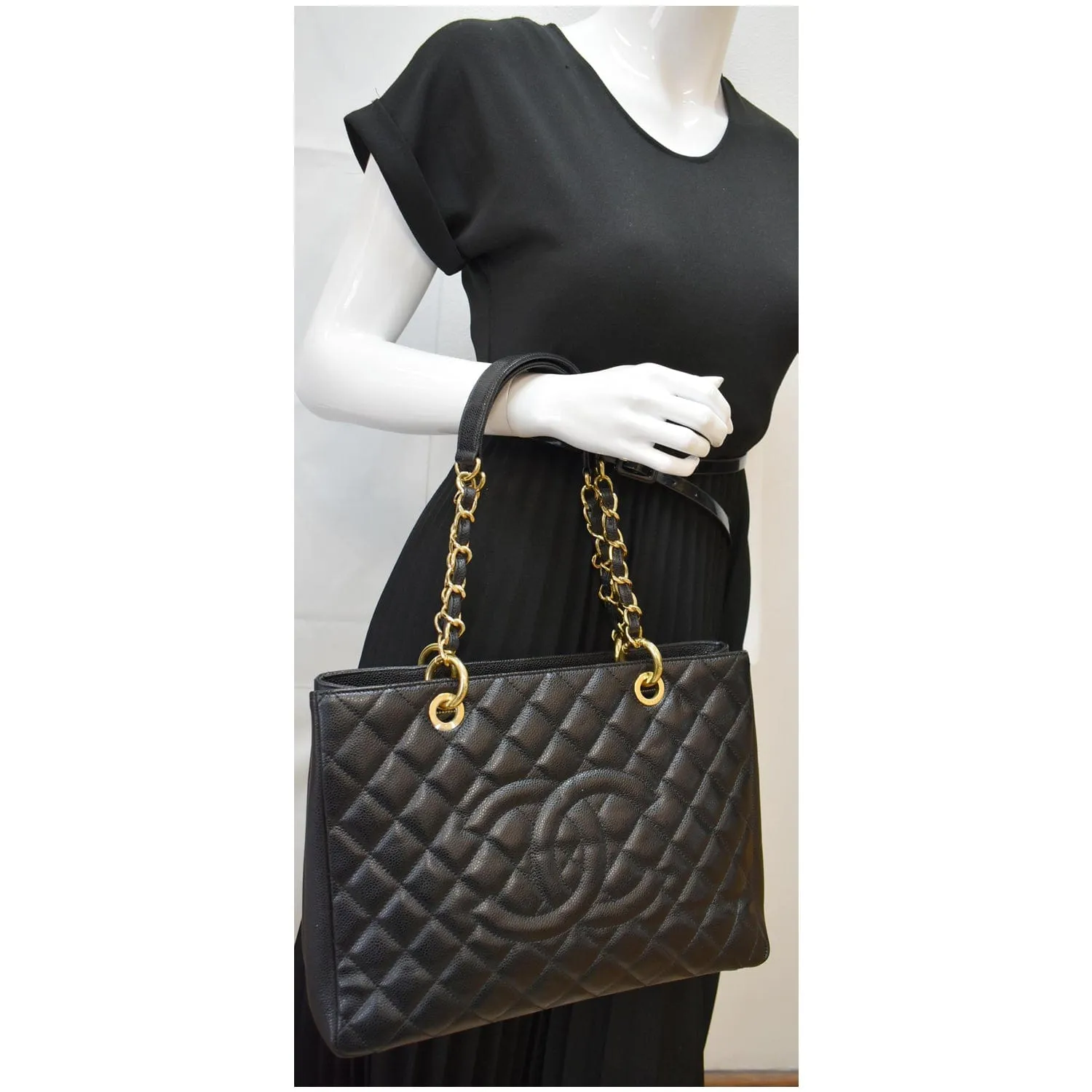 CHANEL Grand Shopping GST Caviar Leather Tote Bag Black