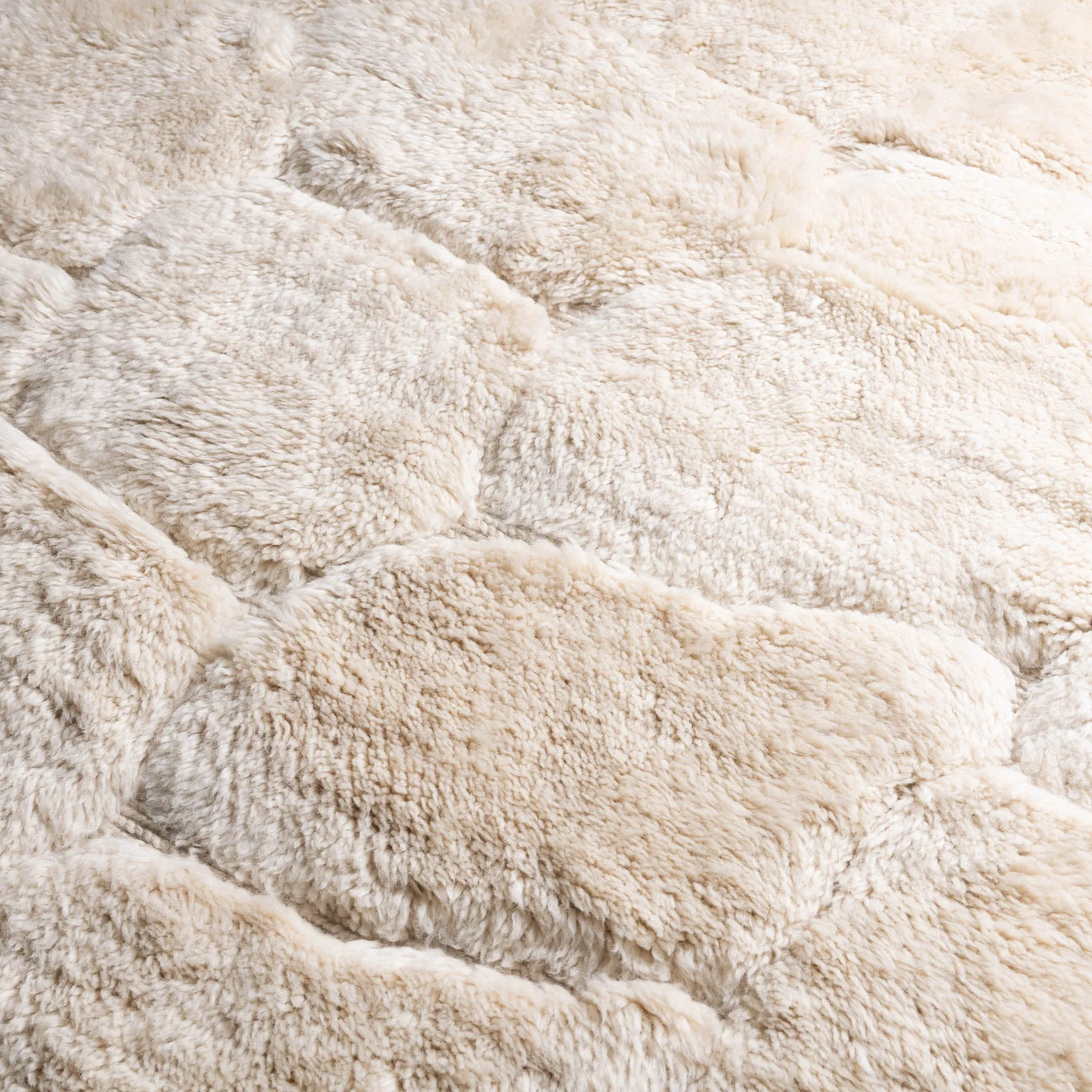 Cloudy Sky - Luxury Shag Moroccan Rug