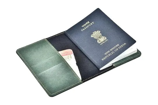 Customized with Name and Charm Men's 2 Pcs Travel Combo - Green