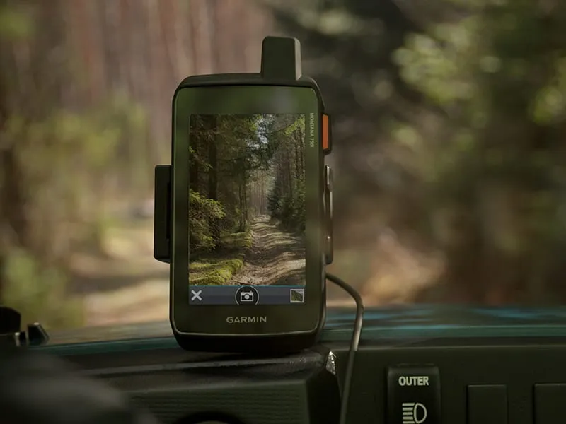 Garmin Montana 750i Rugged GPS Touchscreen Navigator with inReach