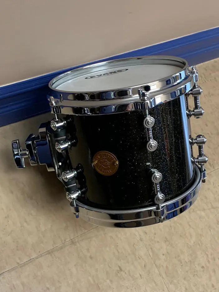 GENTLY USED Gretsch New Classic 8" Tom