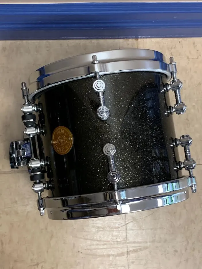 GENTLY USED Gretsch New Classic 8" Tom