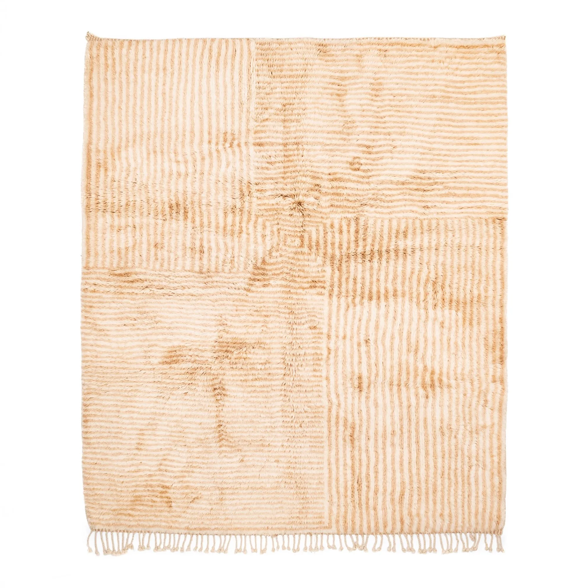 Gravity Center - luxury beni mrirt rug