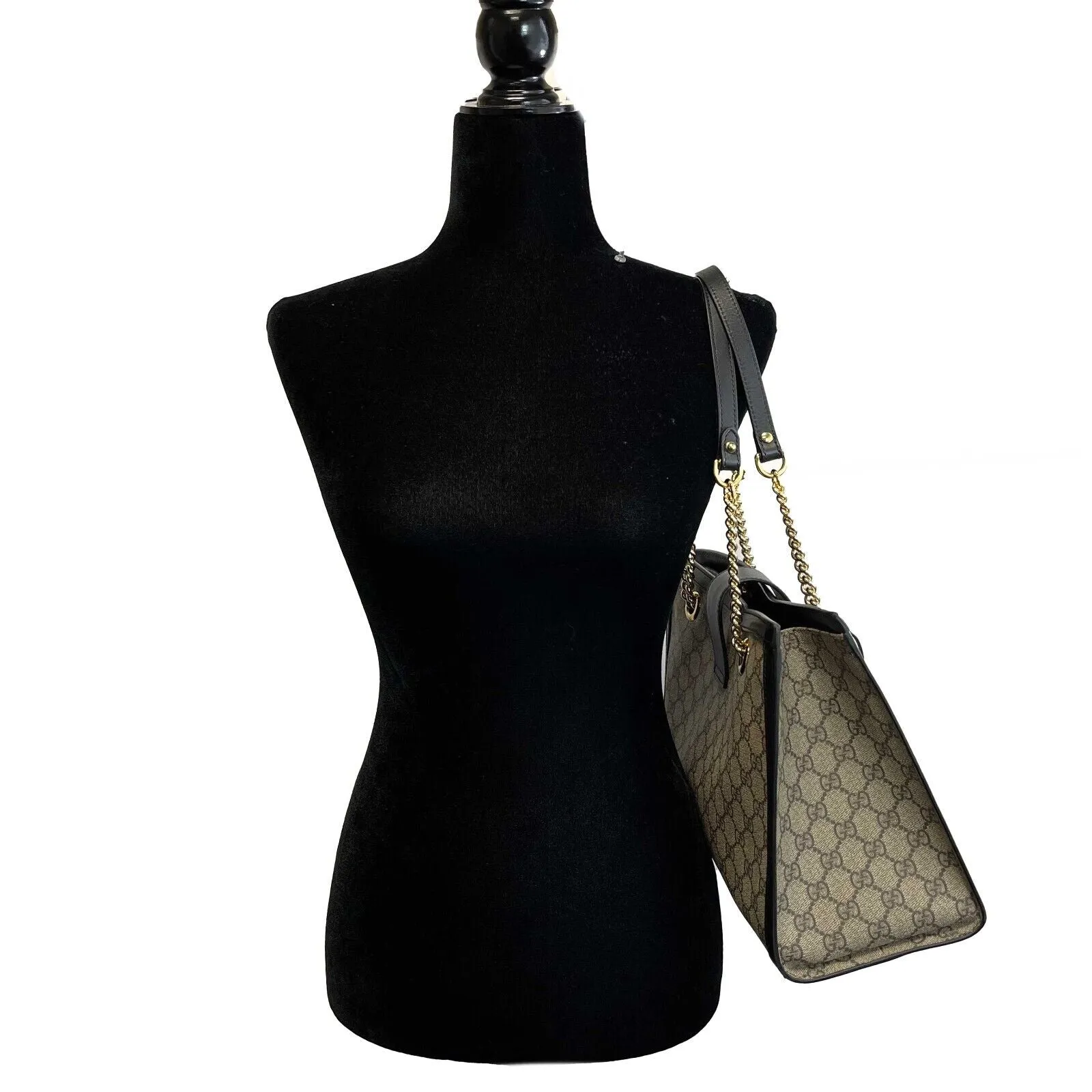 Gucci GG Supreme Padlock Chain Tote Medium