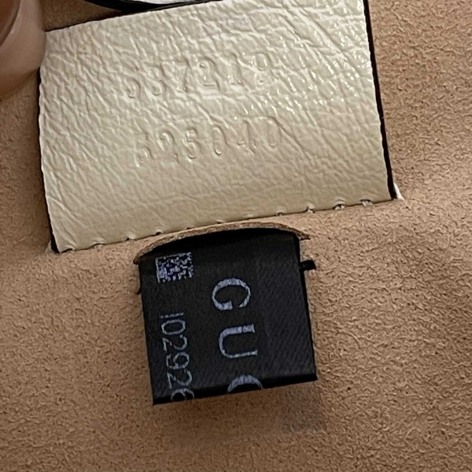 Gucci - New w/ Tags - Rajah Tote - White Shoulder Bag