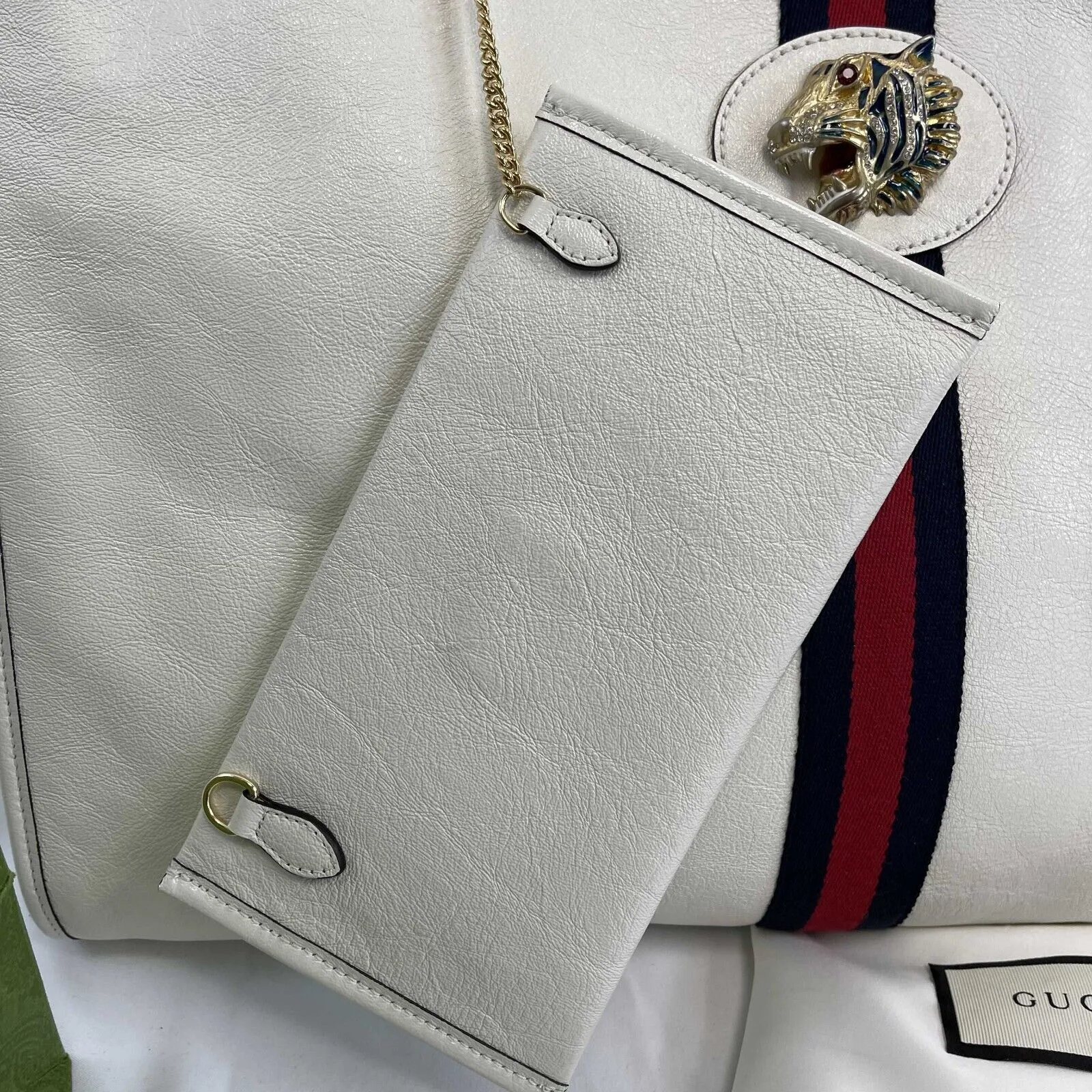 Gucci - New w/ Tags - Rajah Tote - White Shoulder Bag