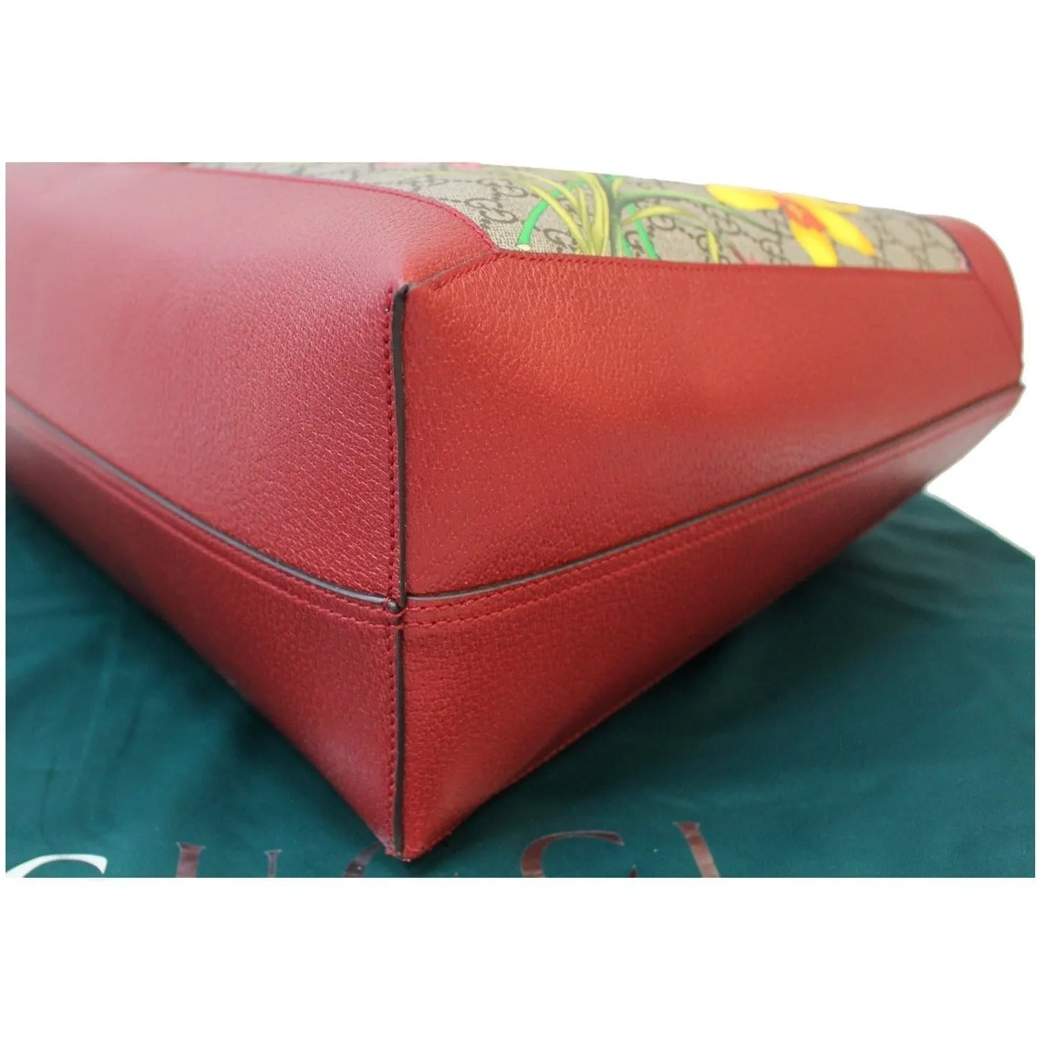 GUCCI Ophidia GG Flora Medium Tote Bag Red 547947