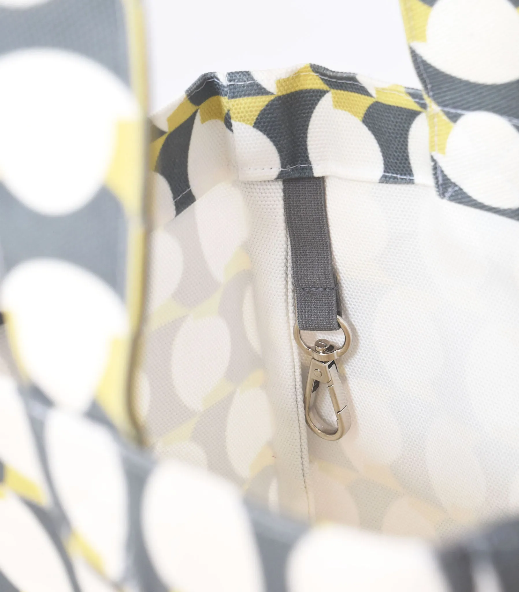 Hercule Cotton Canvas Tote (15x15) – Moss Green