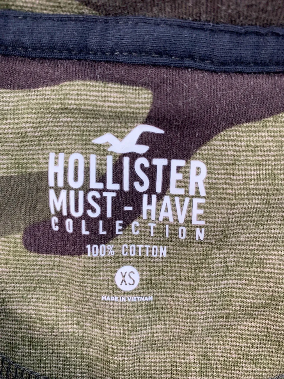 Hollister Green Camouflage Print T-Shirt UK XS