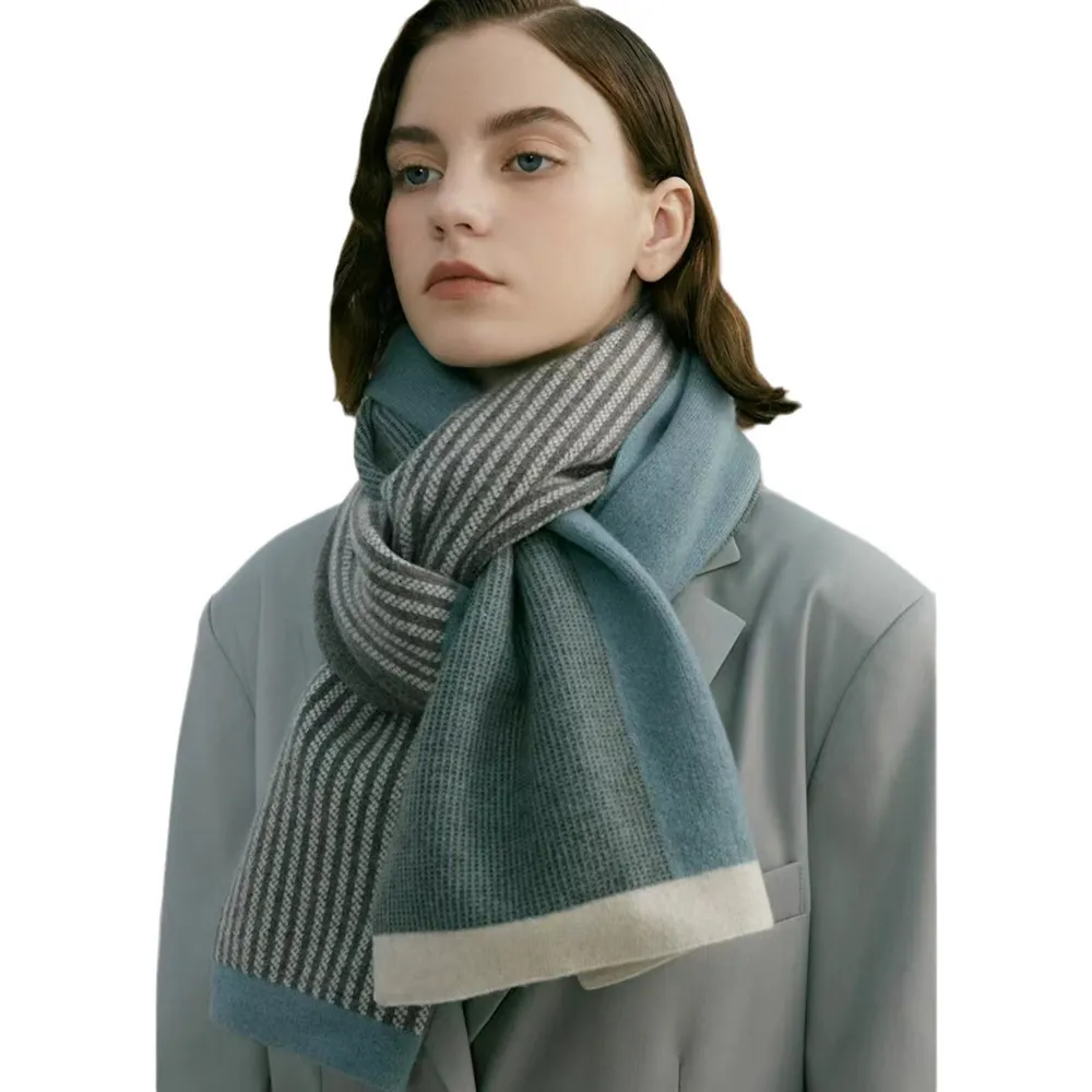 Japanese Urban Contrast Scarf
