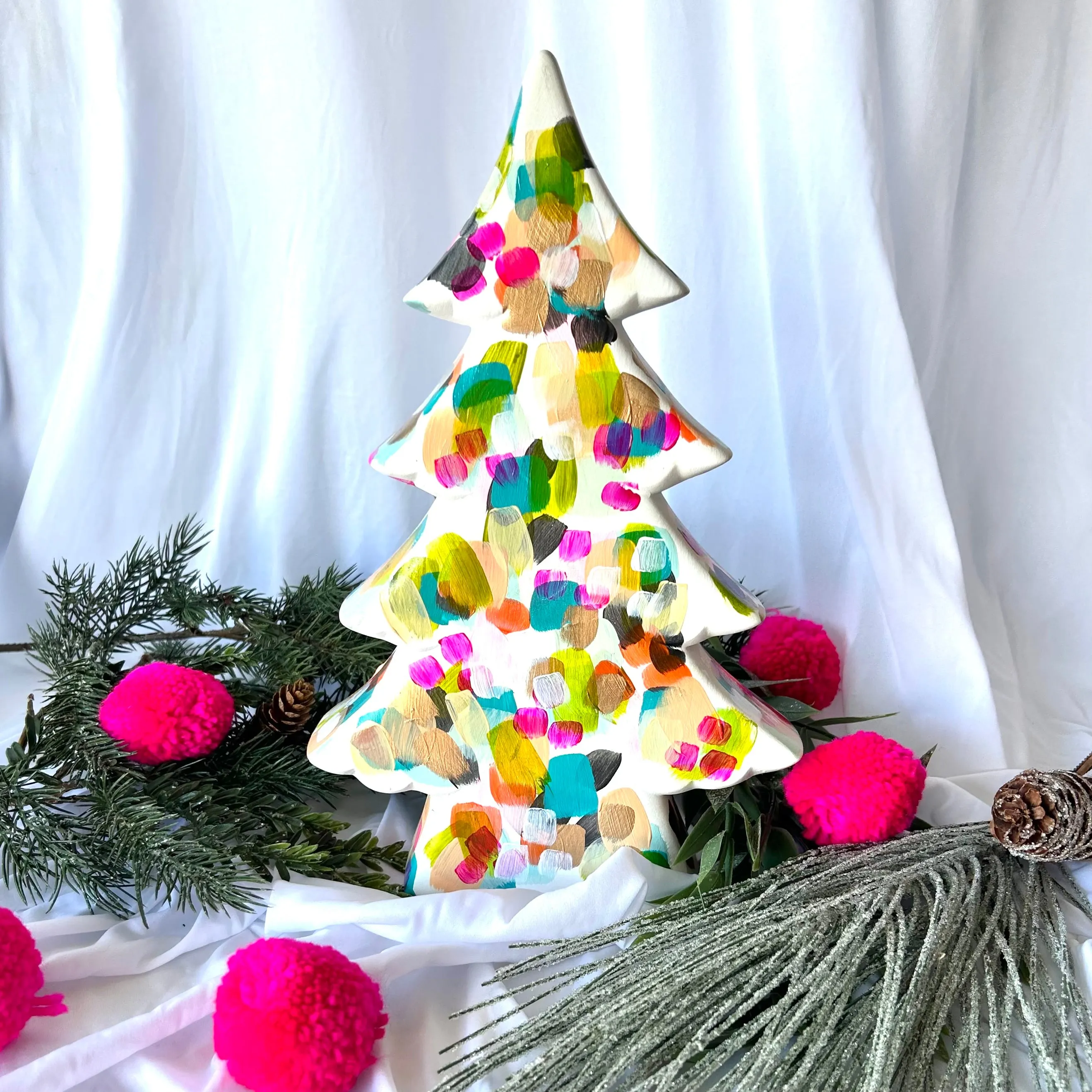 Large Bright Shelf Tree