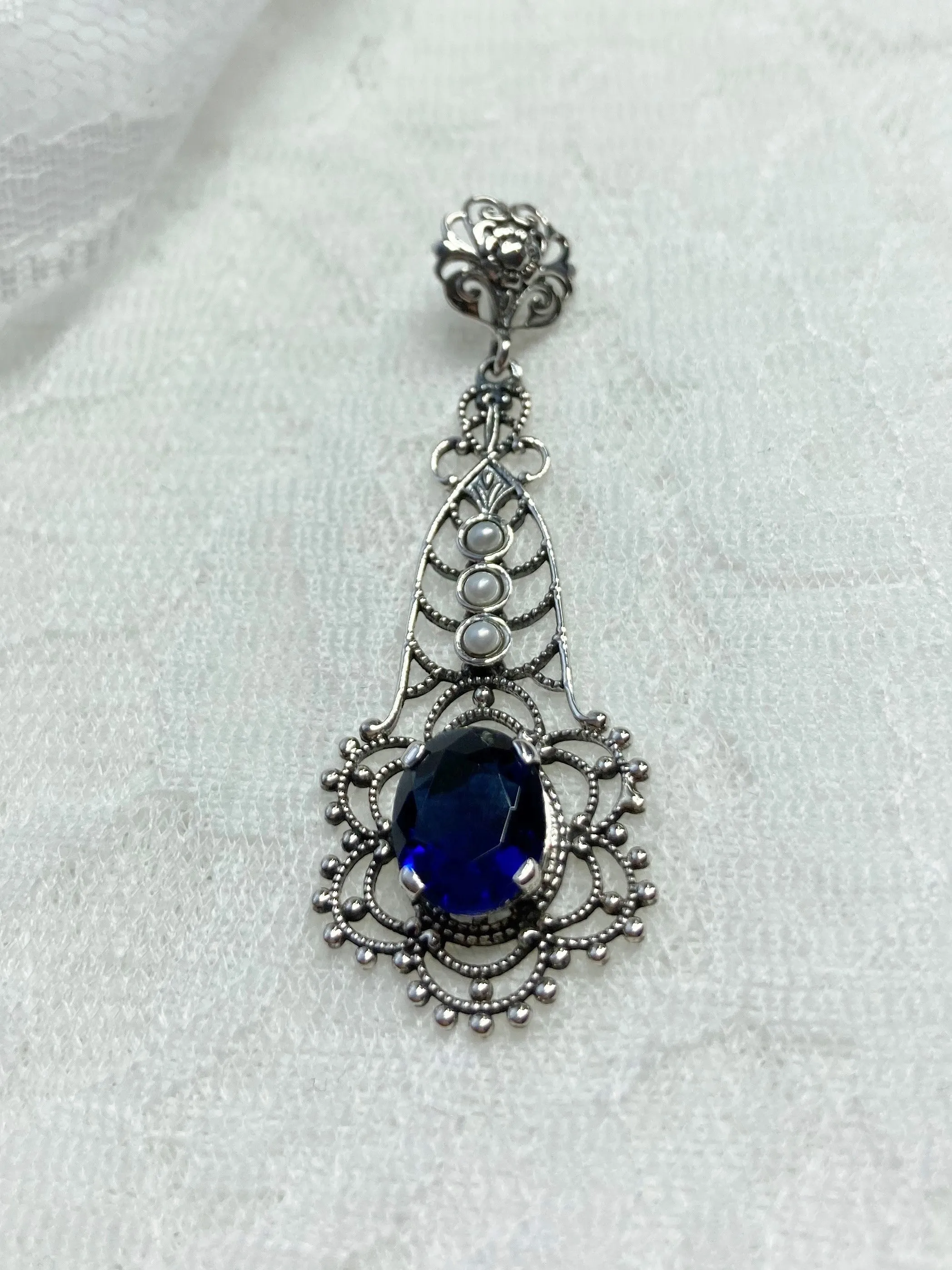 Lavaliere Pendant, Sapphire Blue Necklace #P17