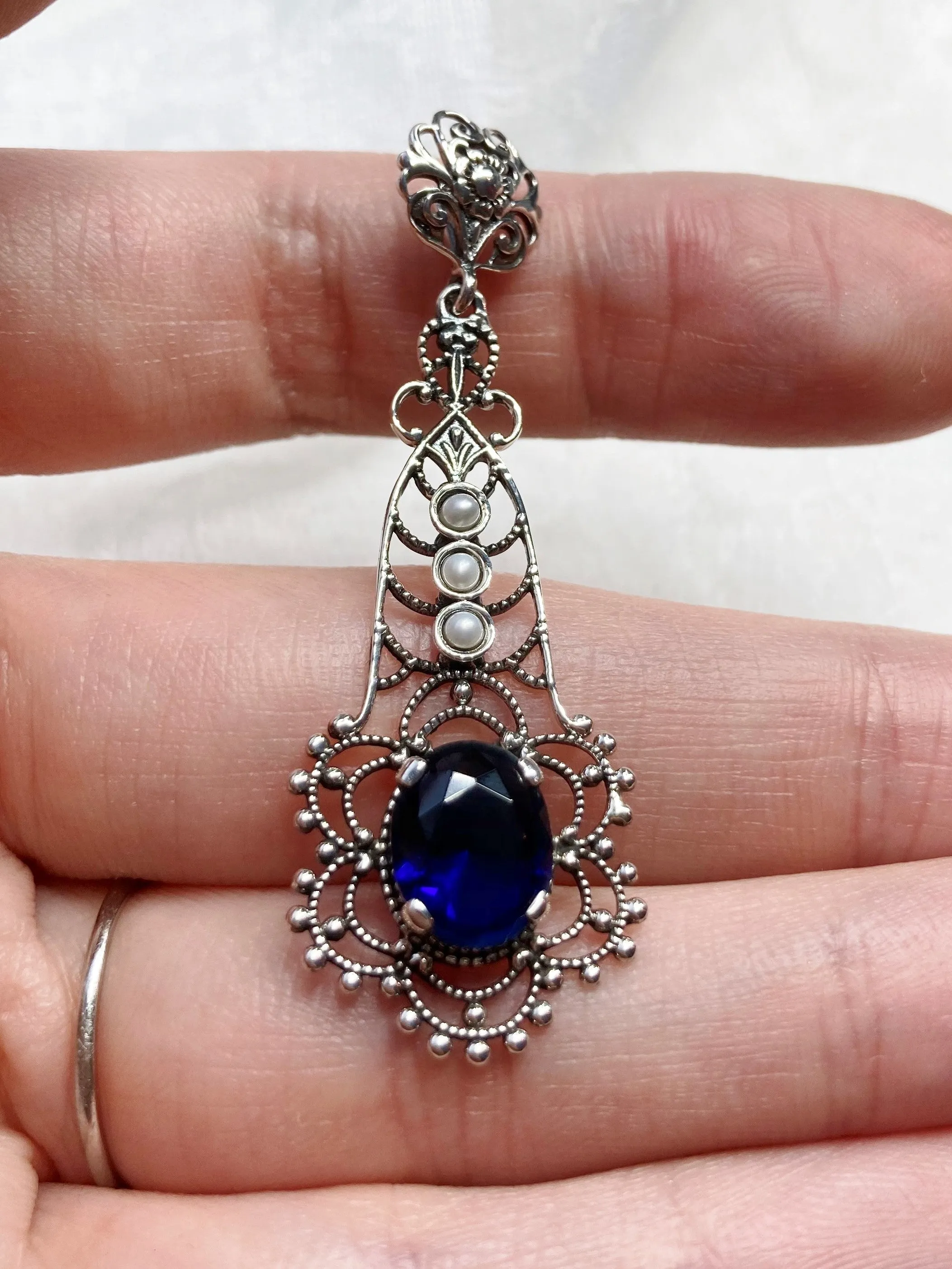 Lavaliere Pendant, Sapphire Blue Necklace #P17