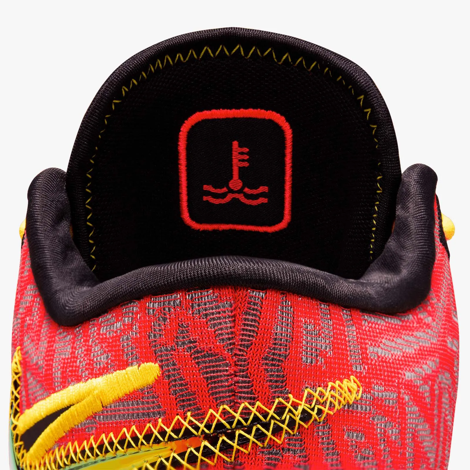 LeBron NXXT Genisus - Bright Crimson