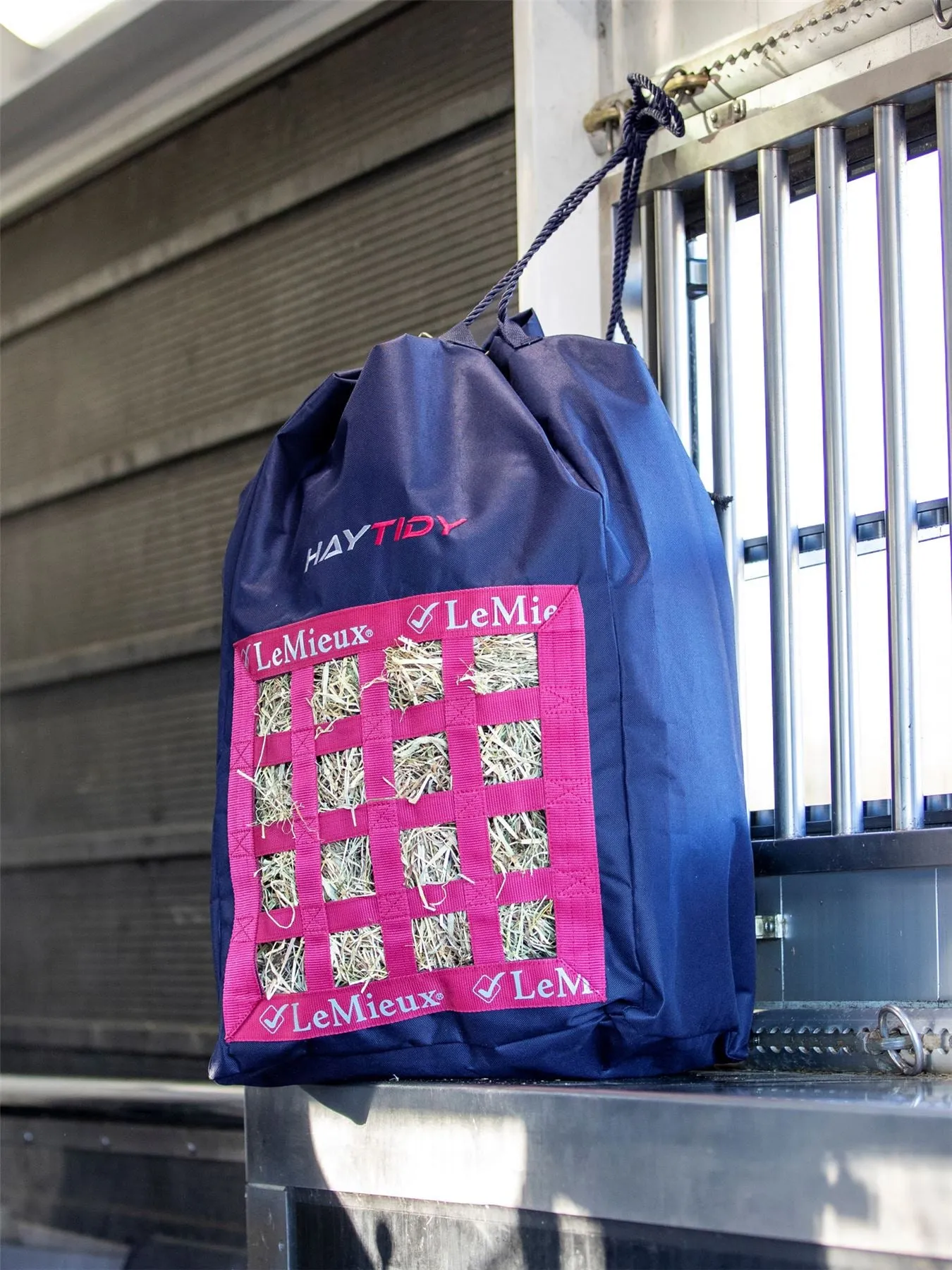 LeMieux Hay Tidy Bag