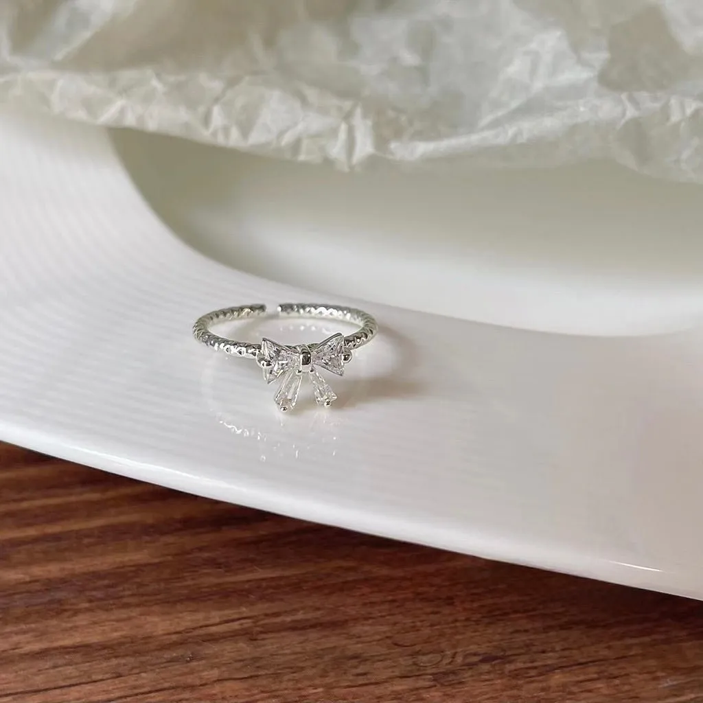 Lovely Bow Ring (Gold/Silver)