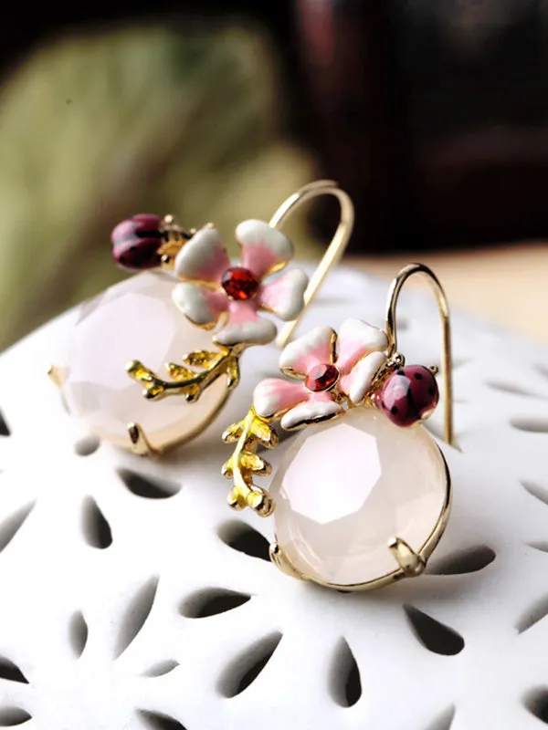 Lovely Flower Pattern Earrings