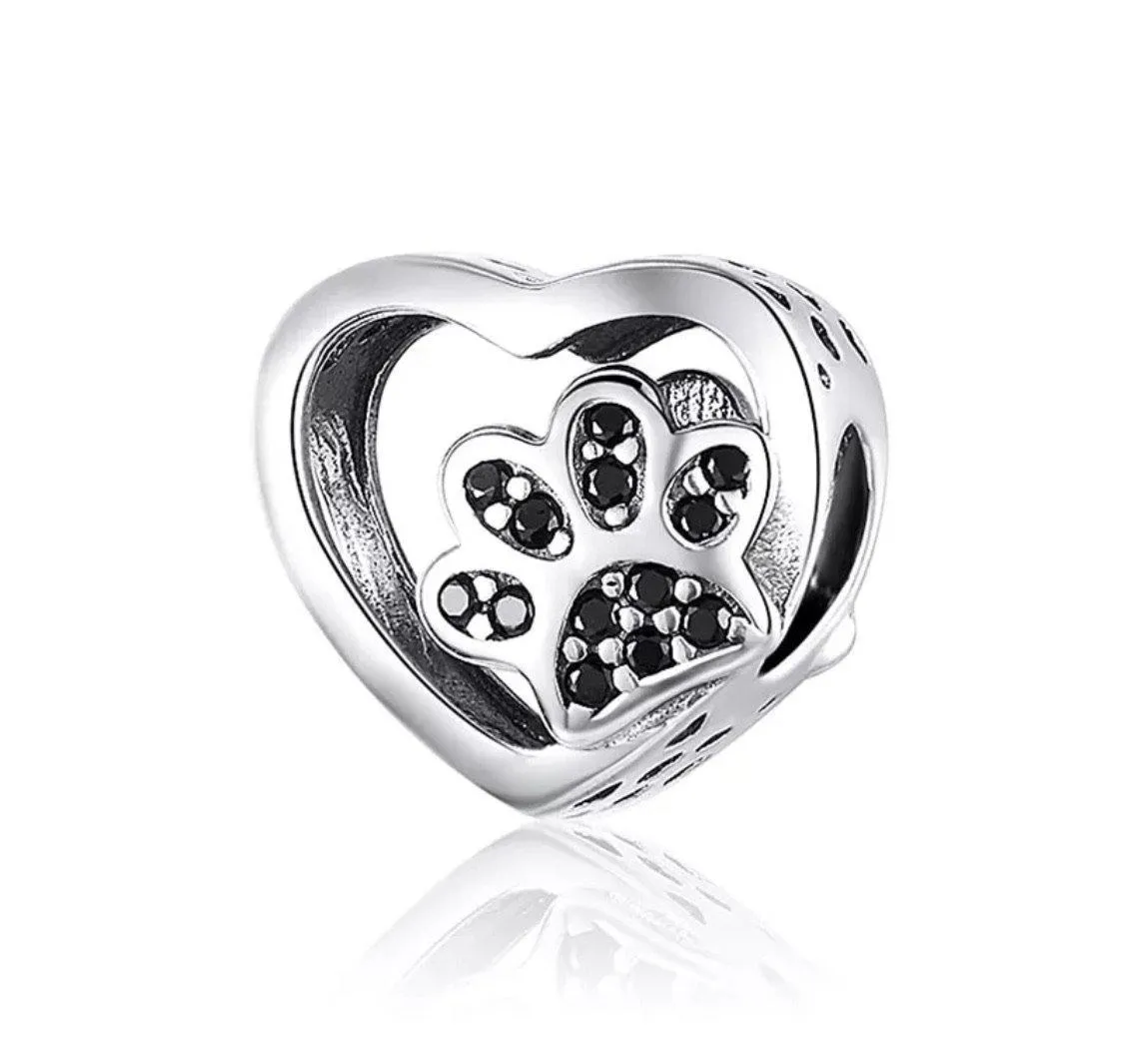 Lovely Paw