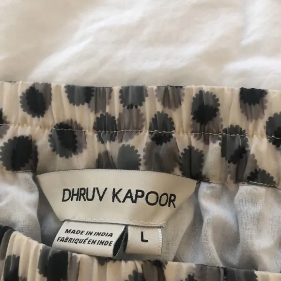 Lovely summer polka dot skirt.