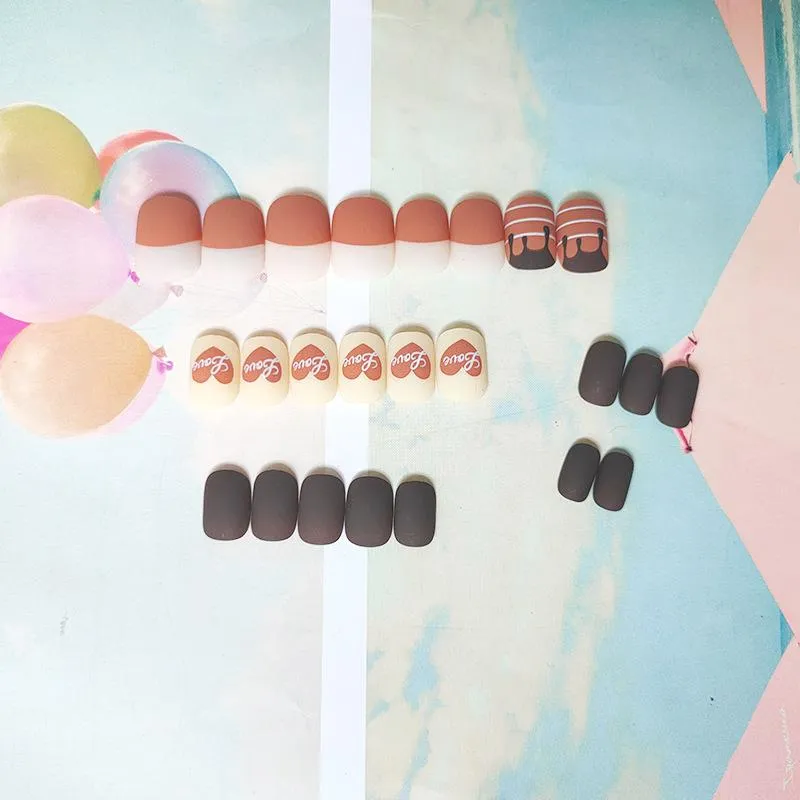 Lovely zoo (short nails)