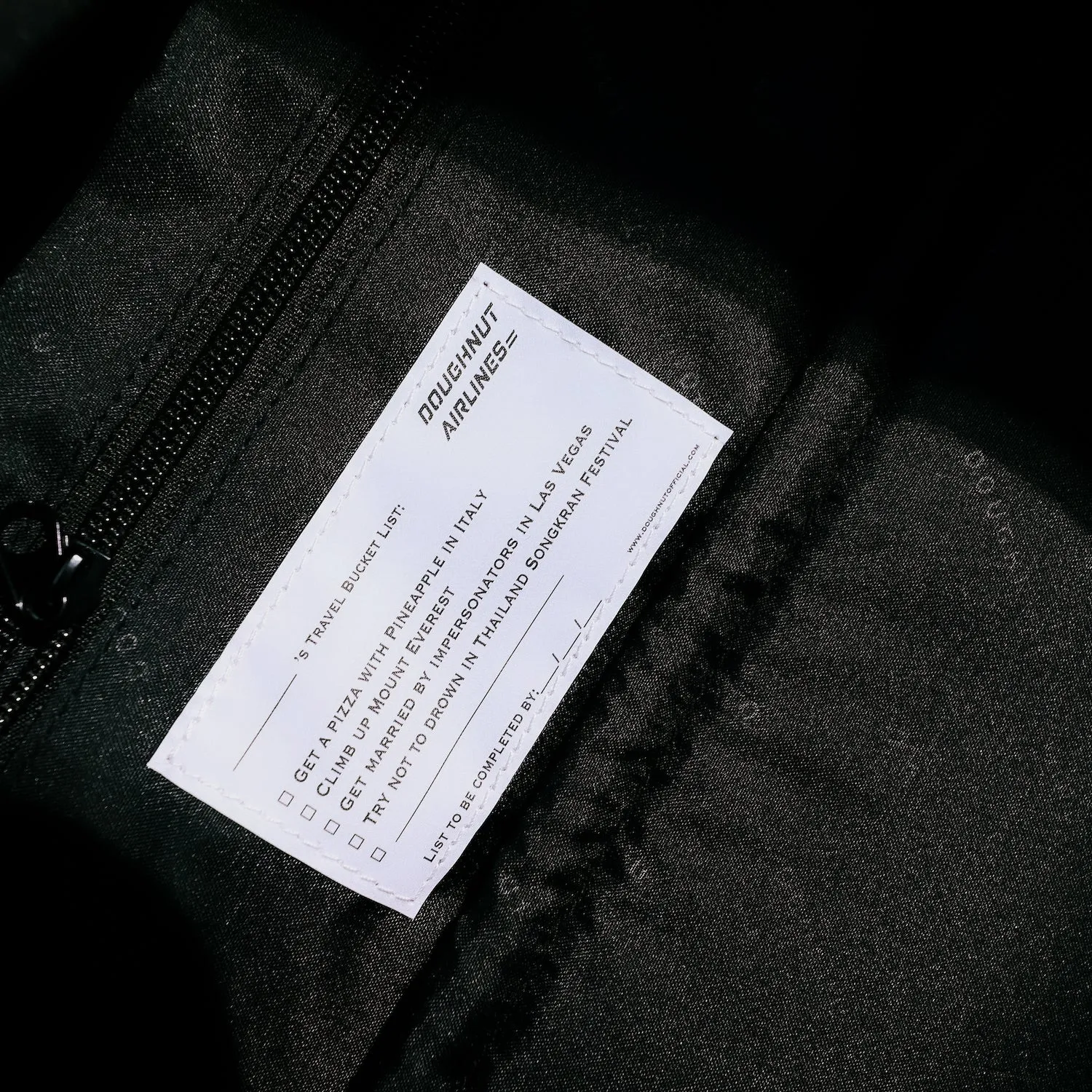 Macaroon Large Doughnut Airlines II Series Backpack