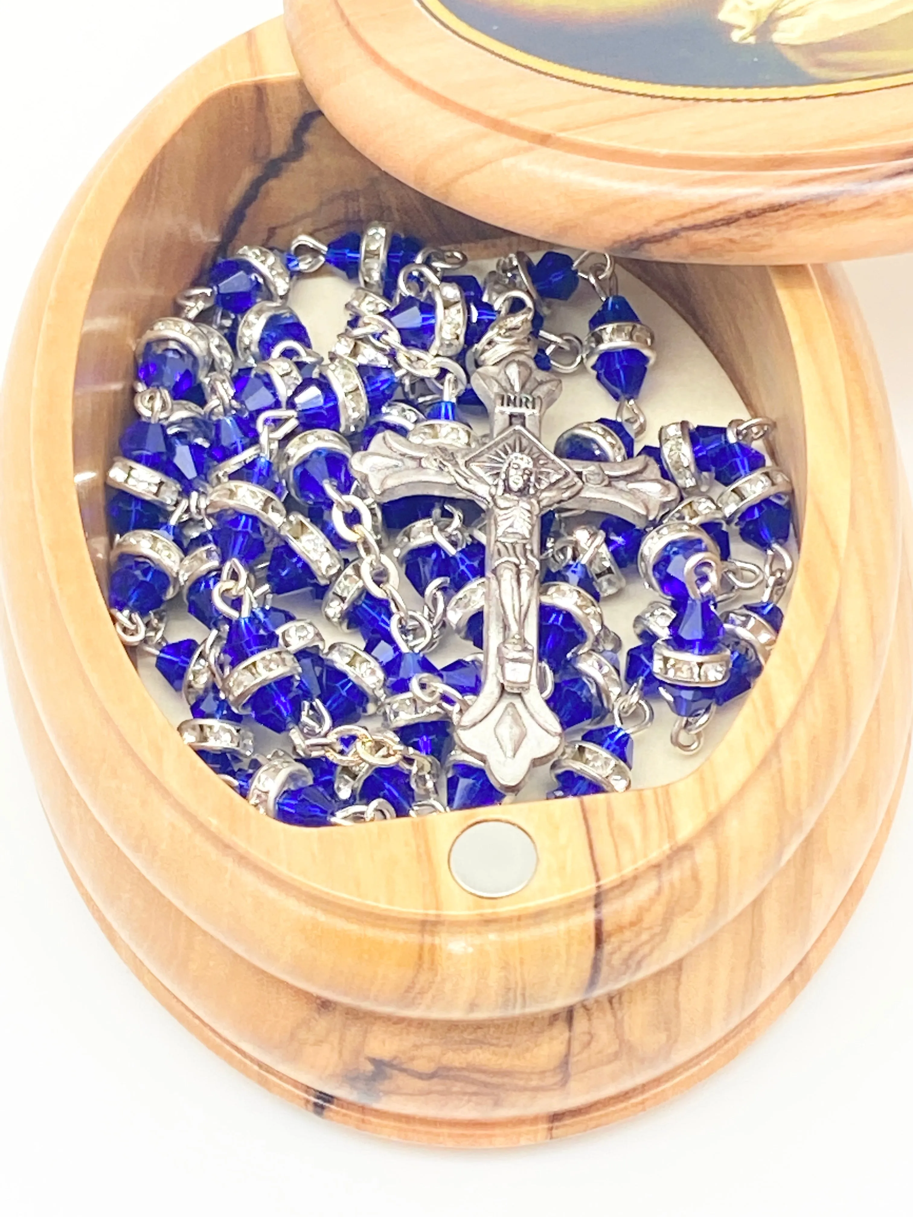 Madonna and Child Olive Wood  Premium Crafted Sassoferrato Rosary Box