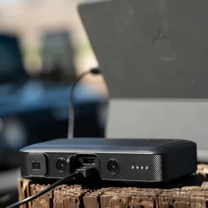 Mophie powerstation go rugged compact