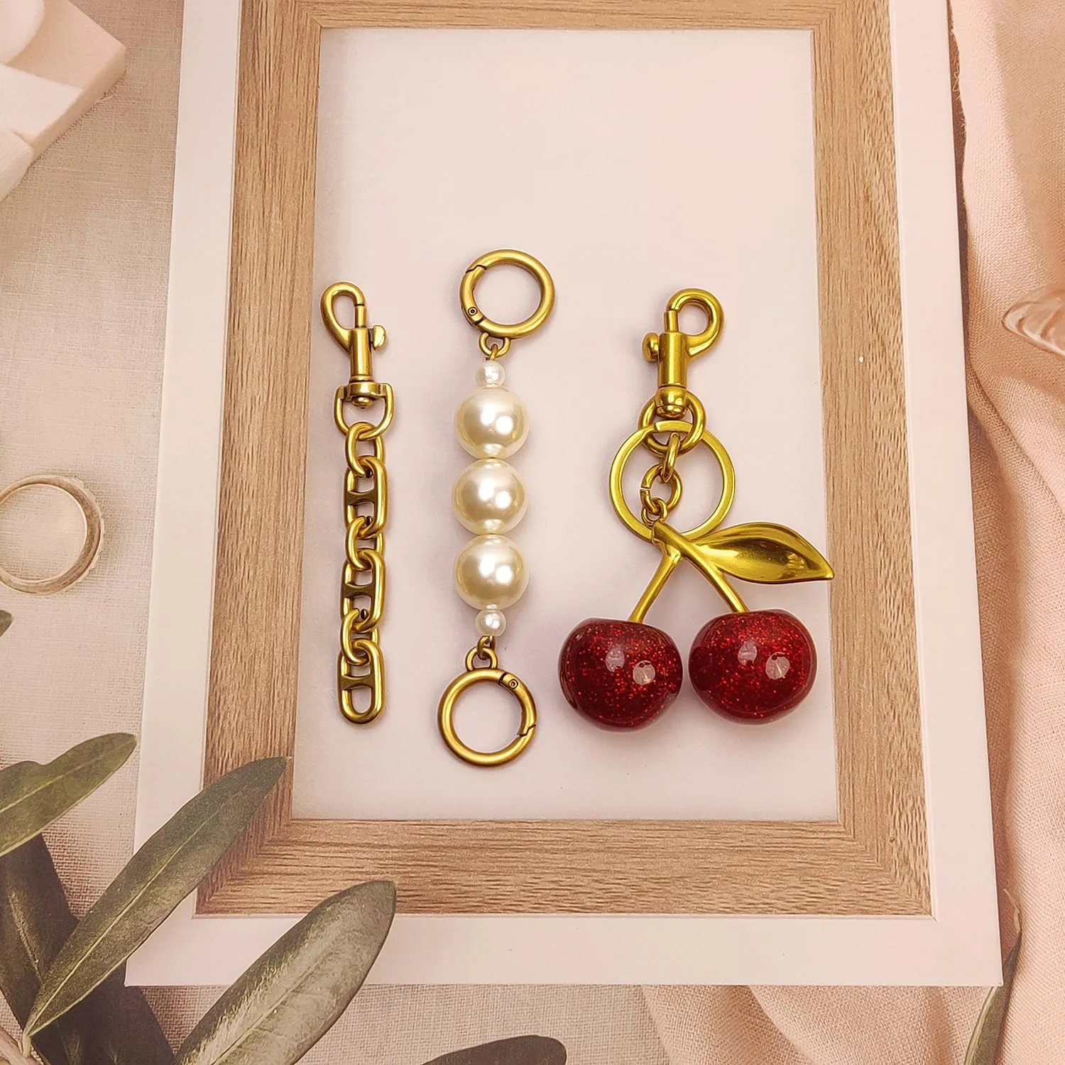 Nalefow 3PCS Vintage Gold Pearl Bag Extender Chain Purse Strap Extenders Sweet Cherry Bag Charm Keychain Purse Handbags Accessories for Womens (Sweet Cherry Pearl Extender Chain)