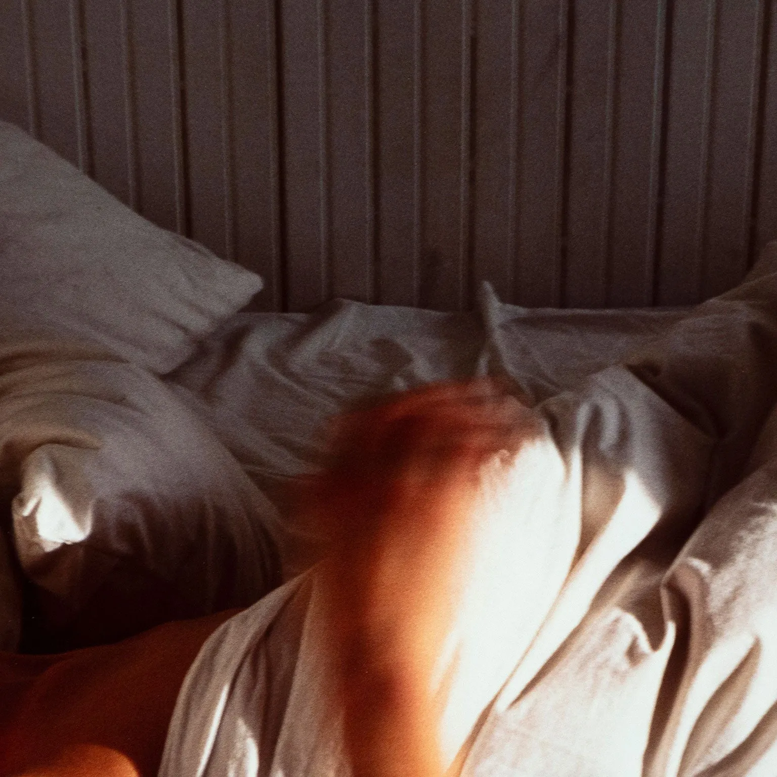 NAN GOLDIN "SIOBHAN WITH CAT, NEW YORK" 1993