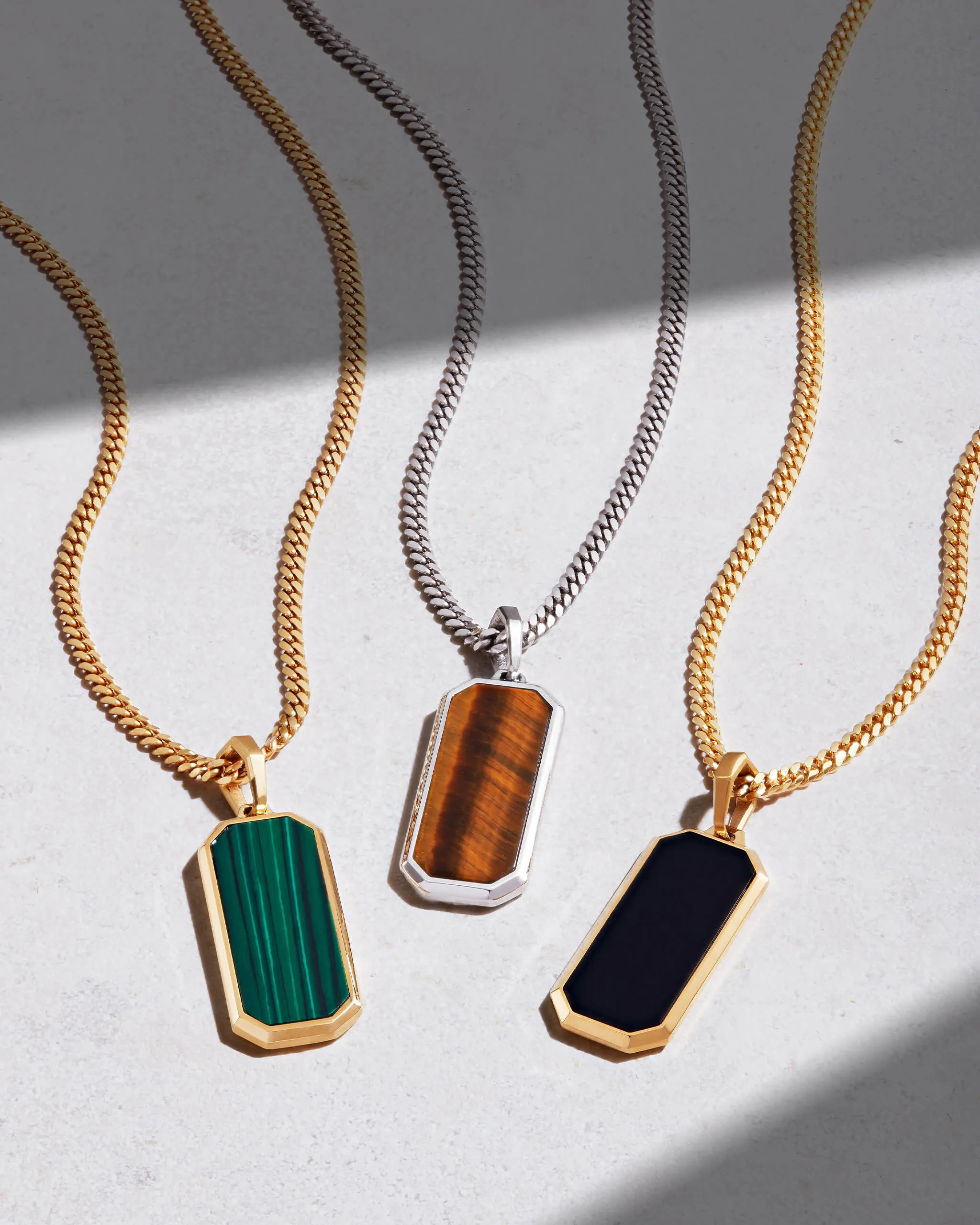Onyx Beverly Pendant