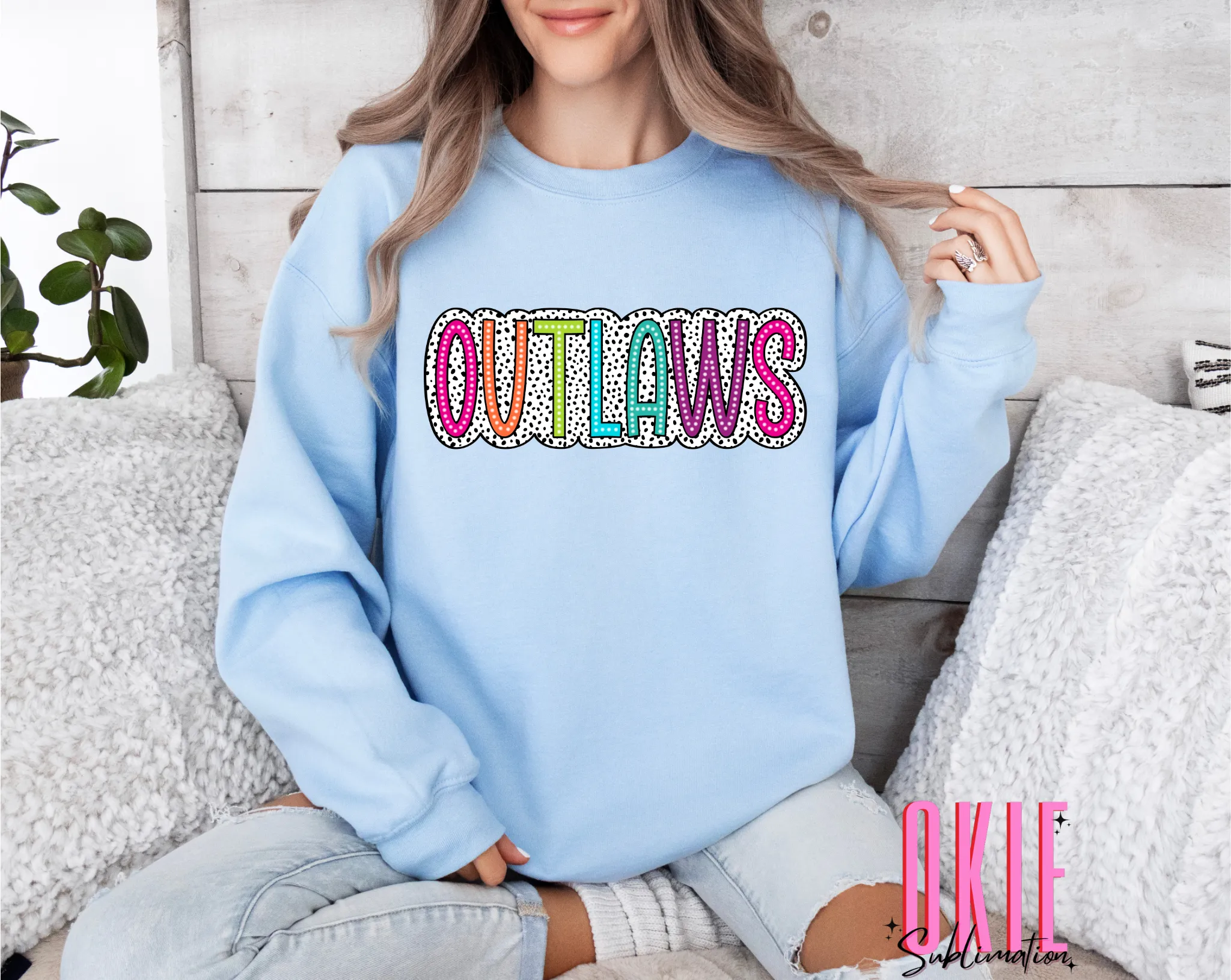 OUTLAWS BRIGHT