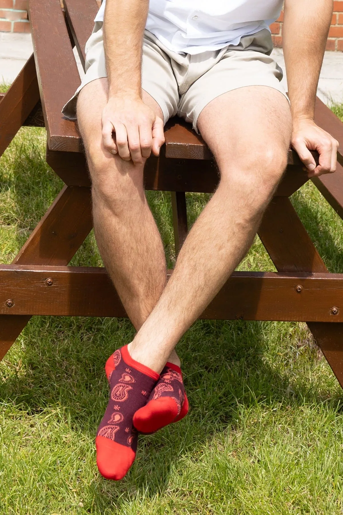 Paisley Men's Organic Cotton Trainer Socks | Burgundy