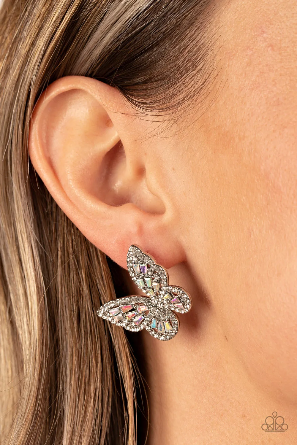 Paparazzi Smooth Like FLUTTER - Multi Post Earrings