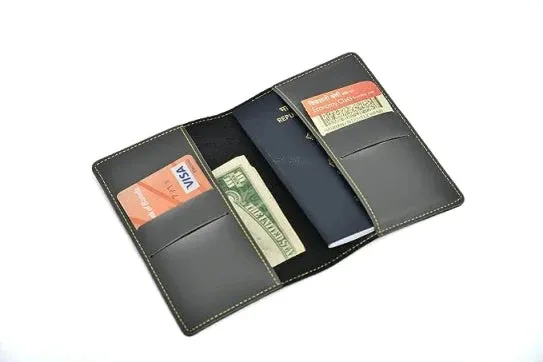 Personalized with Name and Charm Men's 2 Pcs Travel Combo - Grey