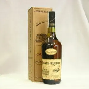 Pierre Huet Calvados Pays d ' Auge VS Calvados 750 ml