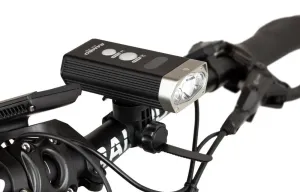 PRO HUNTER ULTRA BRIGHT FLASHLIGHT