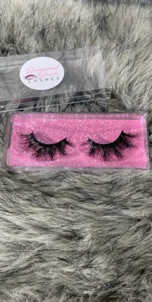 RiRi Lashes