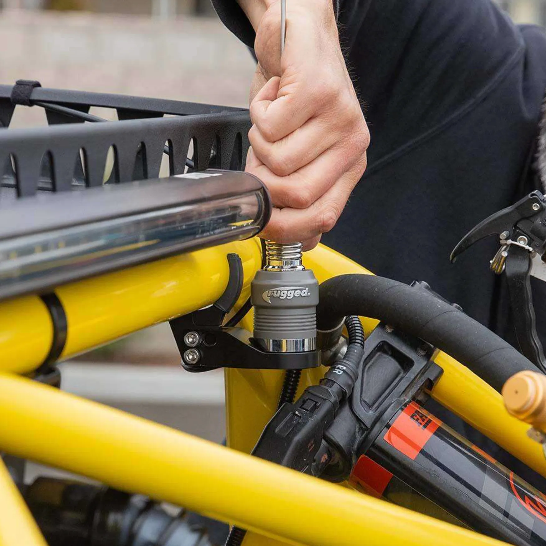 Rugged Antenna Bar Mount for Horizontal Bar