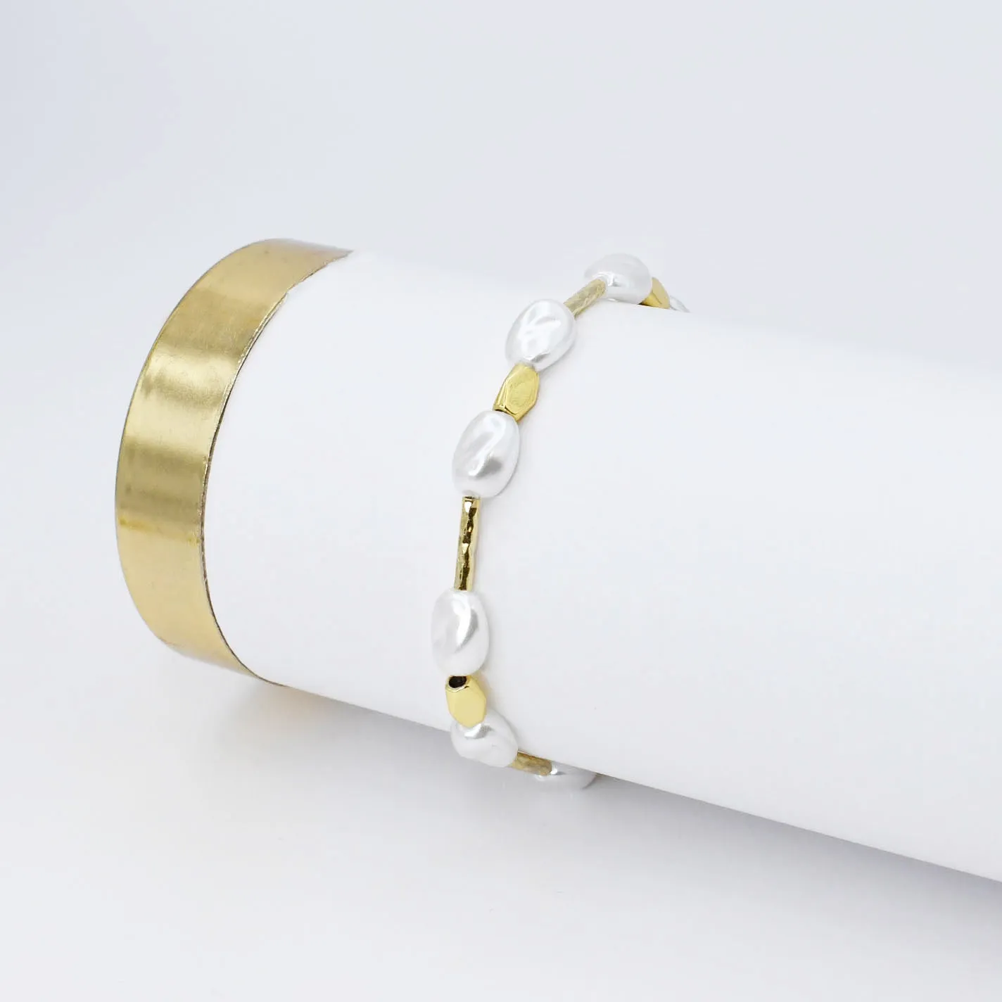 Sunlit Pearls Bracelet