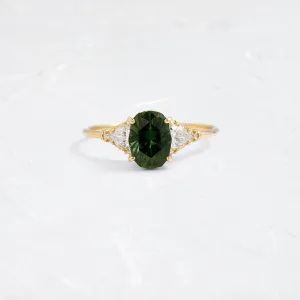 Sunlit Ring, 1.61ct. Green Sapphire